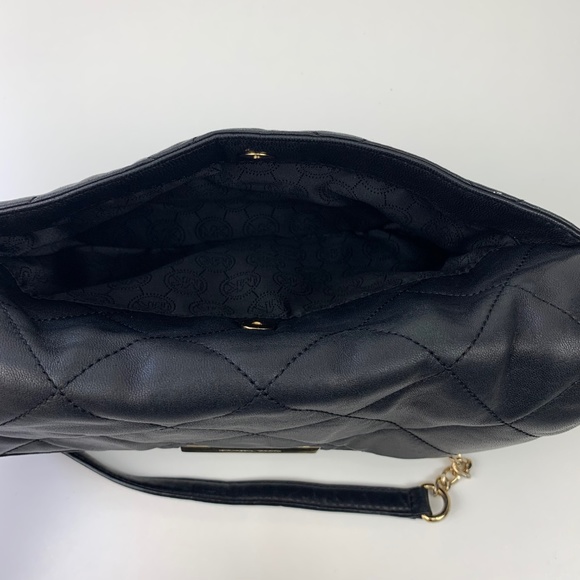 Michael Kors Black Sloan Small Quilted Leather bag - Picture 7 of 8